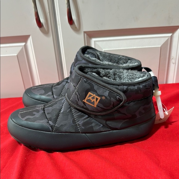 Avalanche Blue Camouflage Winter Rain Boots - Picture 4 of 8